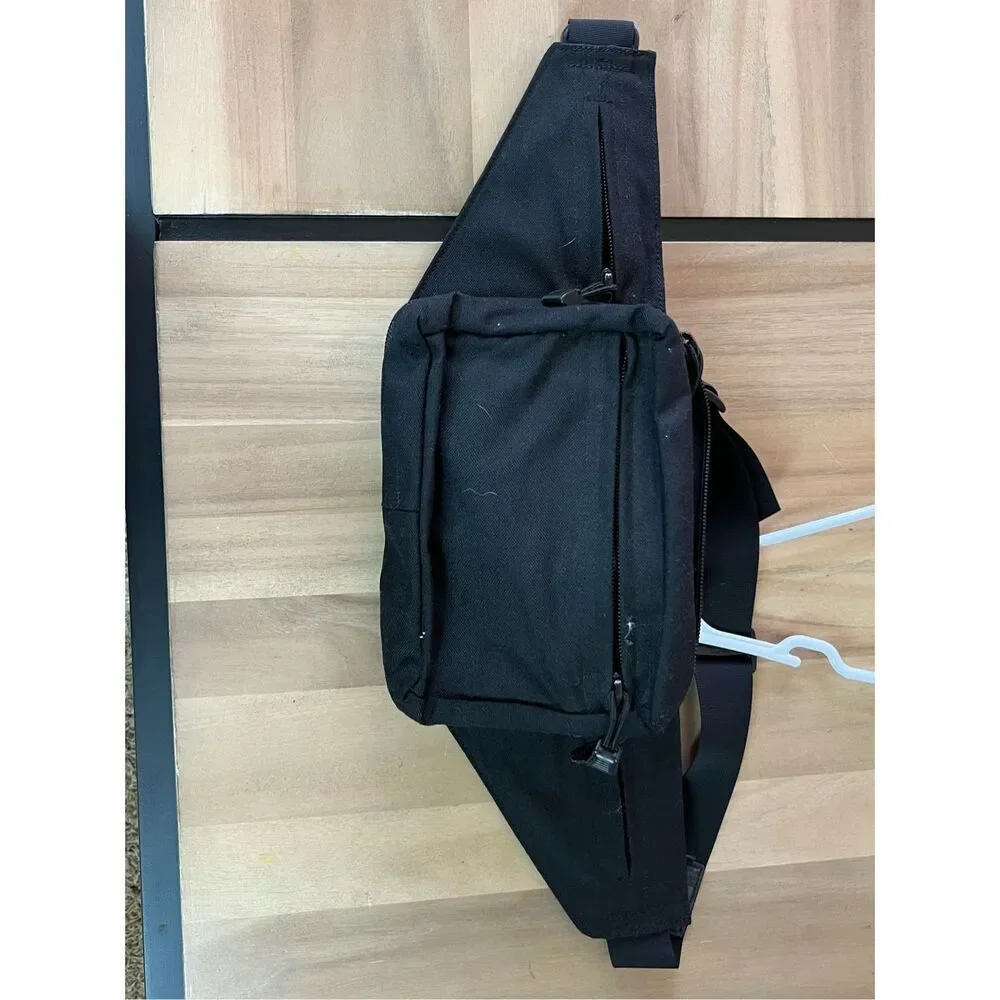 Blackhawk concealed weapon waist pack‎